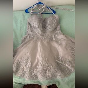 Beautiful silver prom/party dress!
